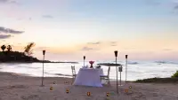 MBJIF-P0470-Romantic-Dinner.16x9