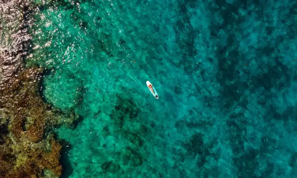 large_lifestyle_luxury_resort_paddleboard_experience_cozumel_palace