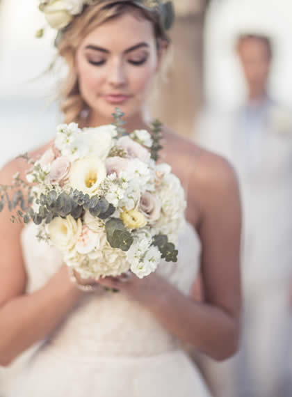 Destination wedding beach ceremony in Mexico — VFL Destination Weddings