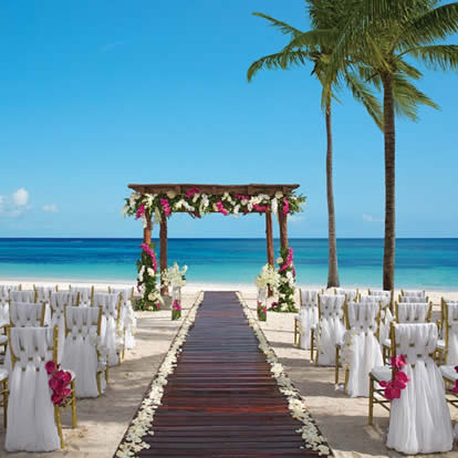 Beach Destination Wedding Venue